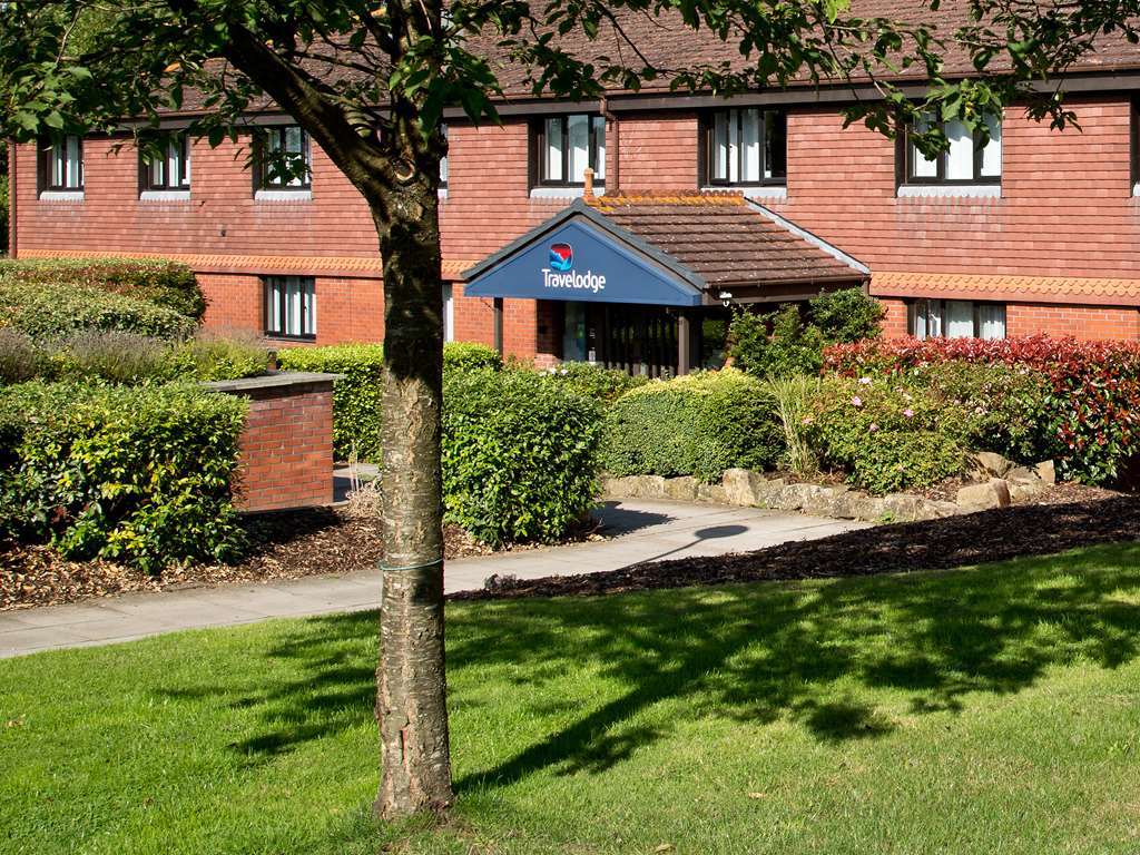Hickstead Hotel Bolney ภายนอก รูปภาพ